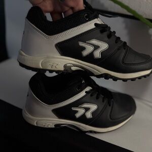 Ringor Turf shoes 8.5